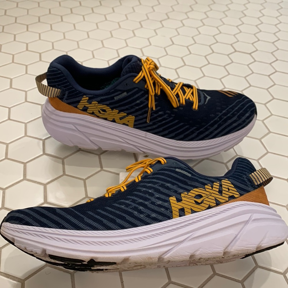 Hoka rincon size 10.5